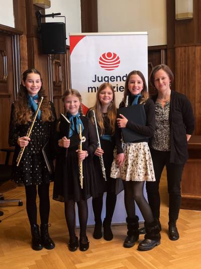 Feline Farcken, Zora Hauenschild, Magdalena Therese Döhnert und Vivien Lotta Conrad, Lehrkraft: Juliane Hinke